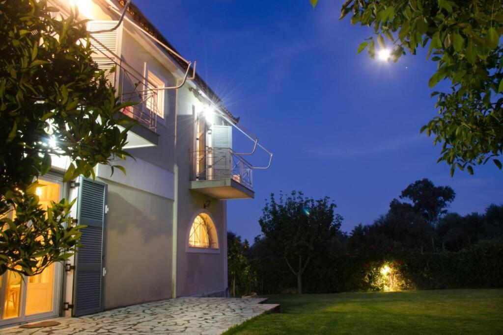 The Cottage House Romirion Bagian luar foto