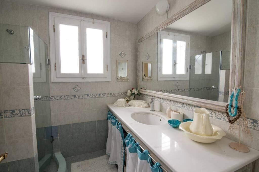 The Cottage House Romirion Bagian luar foto