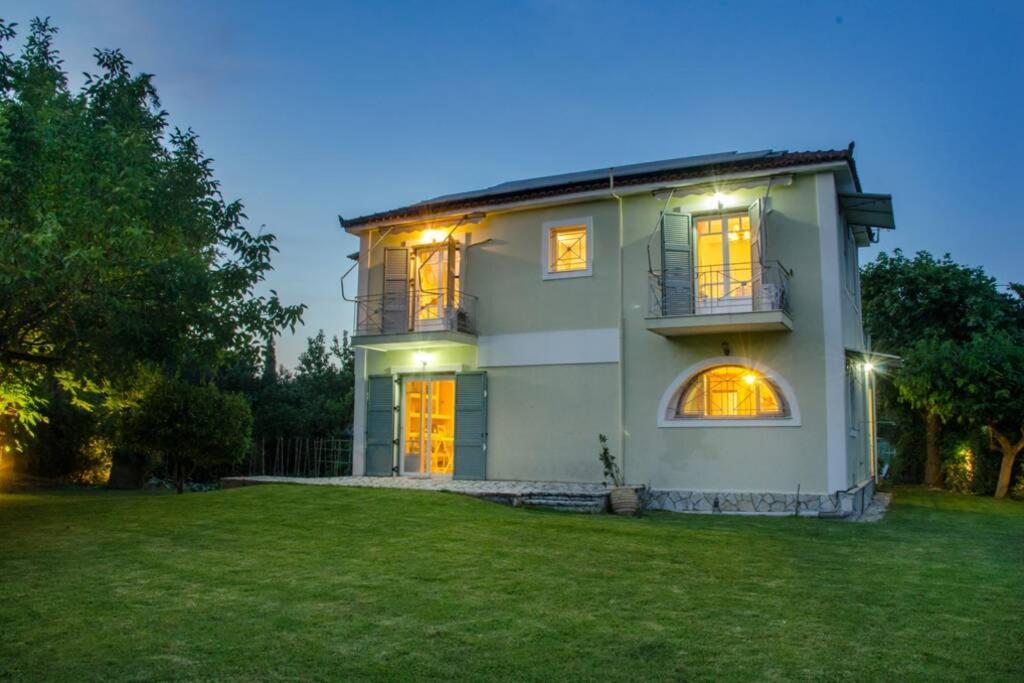 The Cottage House Romirion Bagian luar foto
