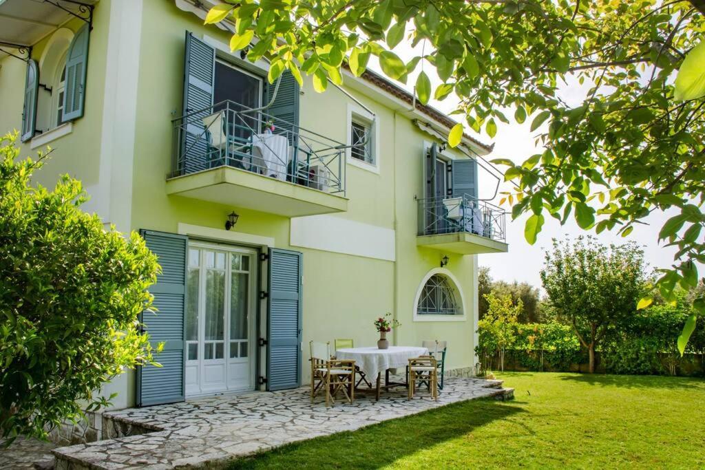 The Cottage House Romirion Bagian luar foto