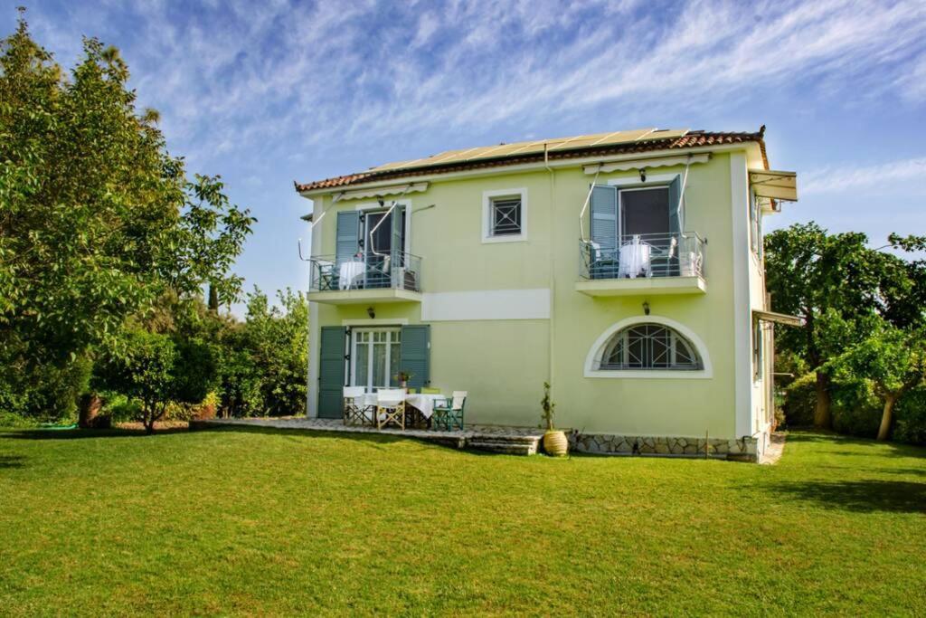 The Cottage House Romirion Bagian luar foto